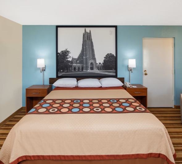 Well-Furnished Guest Rooms