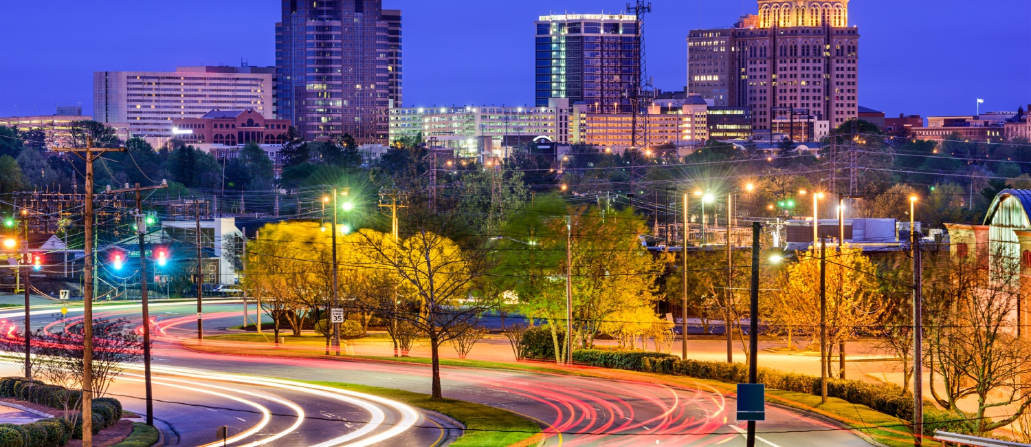 CONVENIENTLY LOCATED NEAR TOP ATTRACTIONS IN BURLINGTON, NC